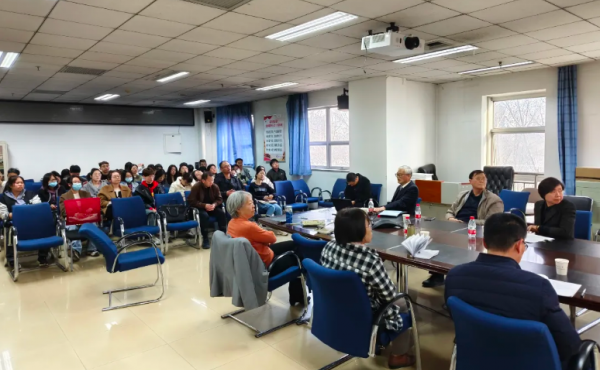 “日本政局及经济发展状况”主题讲座在河北大学顺利举办